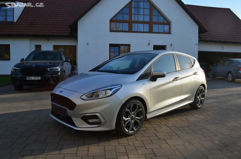 PRODÁM FORD FIESTA 1.5DIESEL ST LINE R.V.2020 TOP
